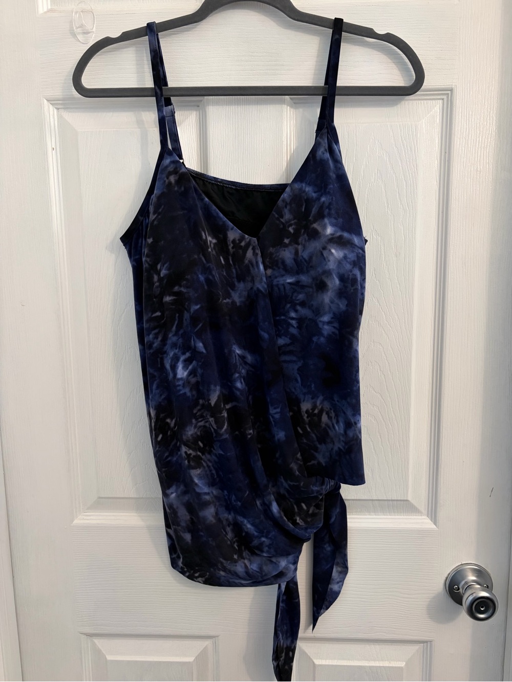 Magicsuit Navy Blue Tie-Dye Wrap tankini top. Size 16 $15